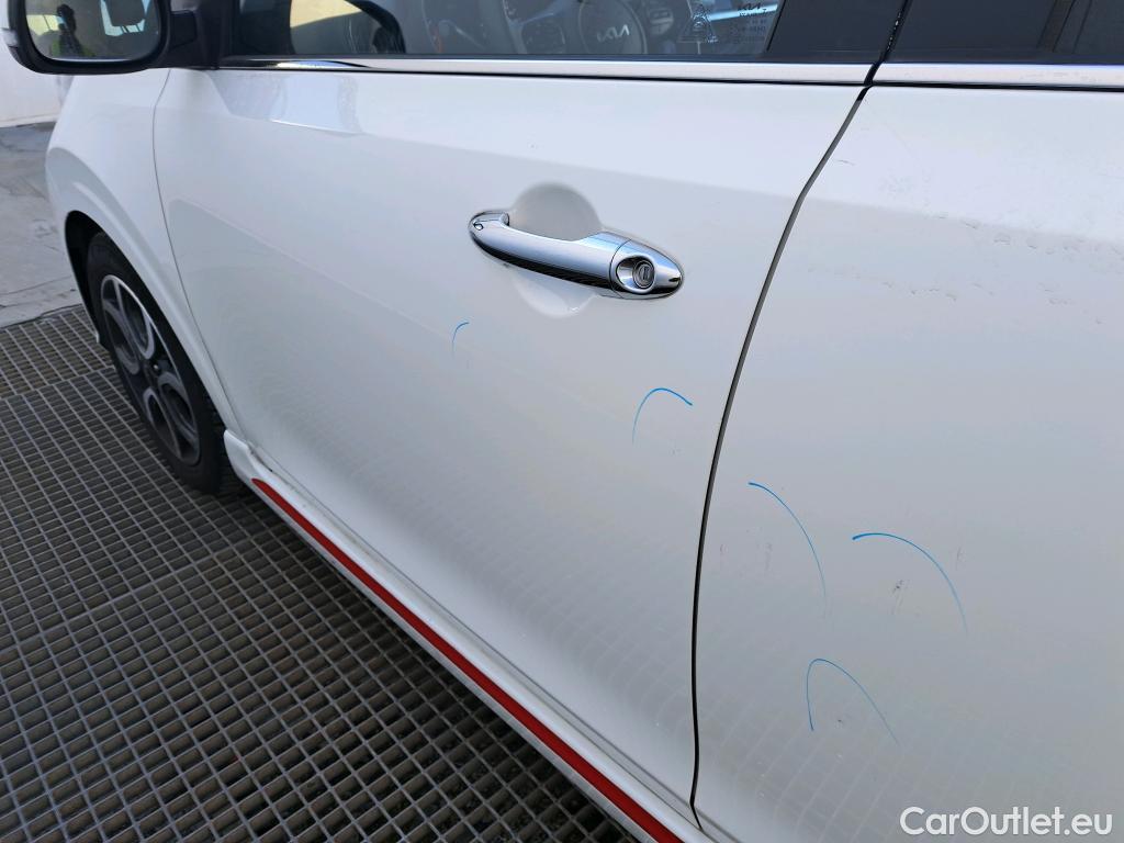  KIA  Picanto KIA  / 2020 / 5P / berlina con portón 1.0 T-GDi 74kW (100CV) GT Line #20