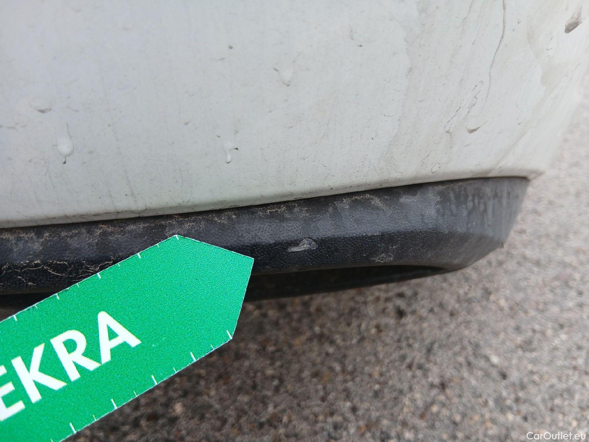  Volkswagen  Golf  VOLKSWAGEN / 2020 / 5P / familiar Life 1.0 eTSI 81kW (110CV) DSG Variant #30