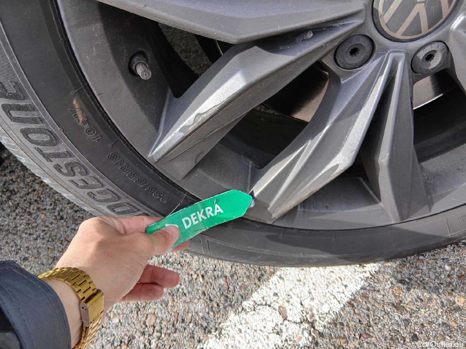  Volkswagen  Tiguan VOLKSWAGEN  Allspace / 2021 / 5P / todoterreno Life 2.0 TDI 110kW (150CV) DSG #43