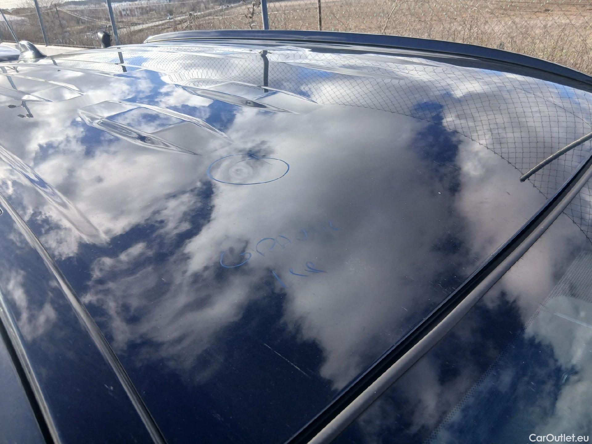  Toyota  RAV4 TOYOTA  / 2018 / 5P / todoterreno 2.5l 220H Style #36