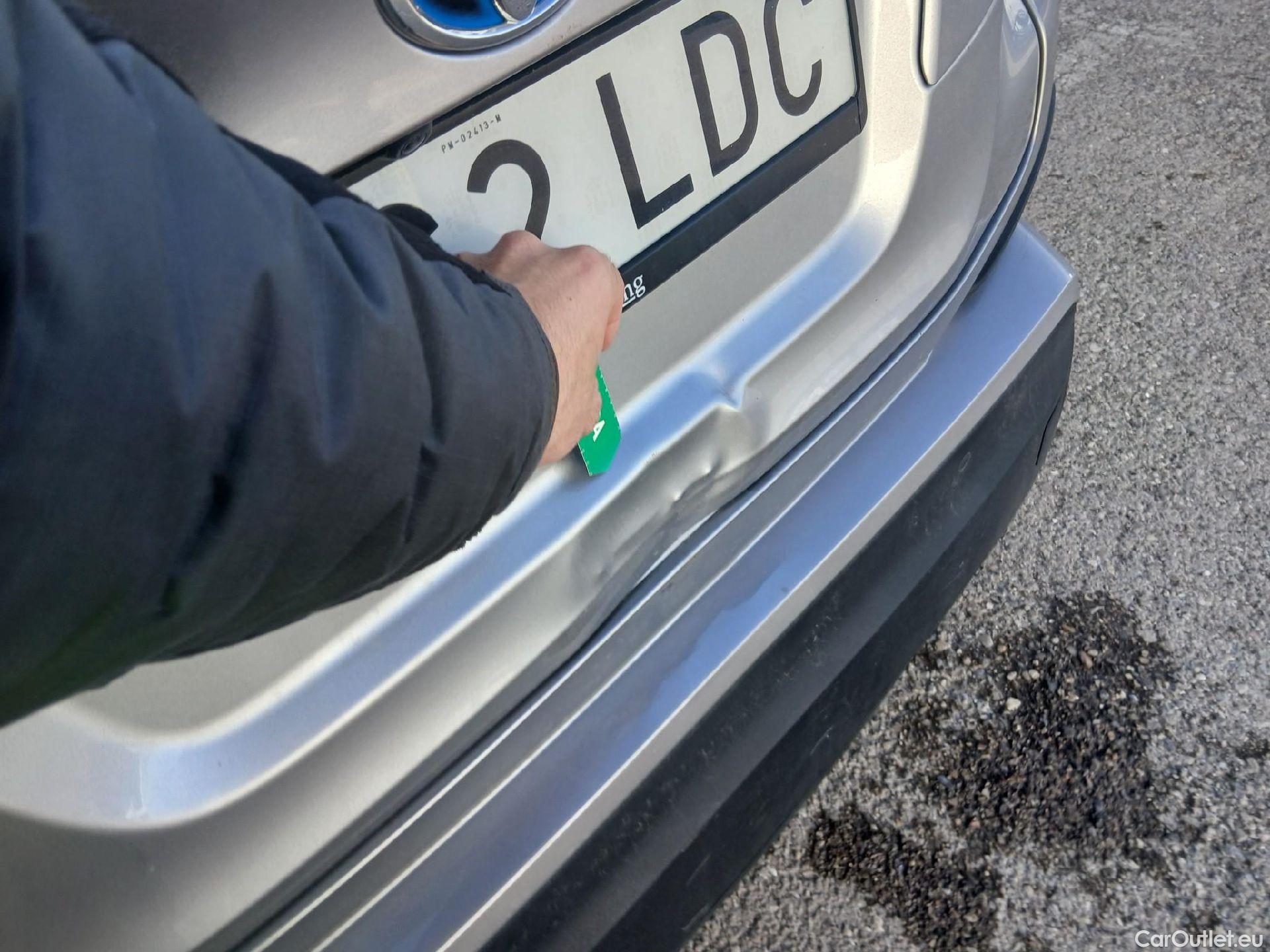  Toyota  C-HR TOYOTA  / 2016 / 5P / todoterreno 1.8 125H Advance (CX) #17