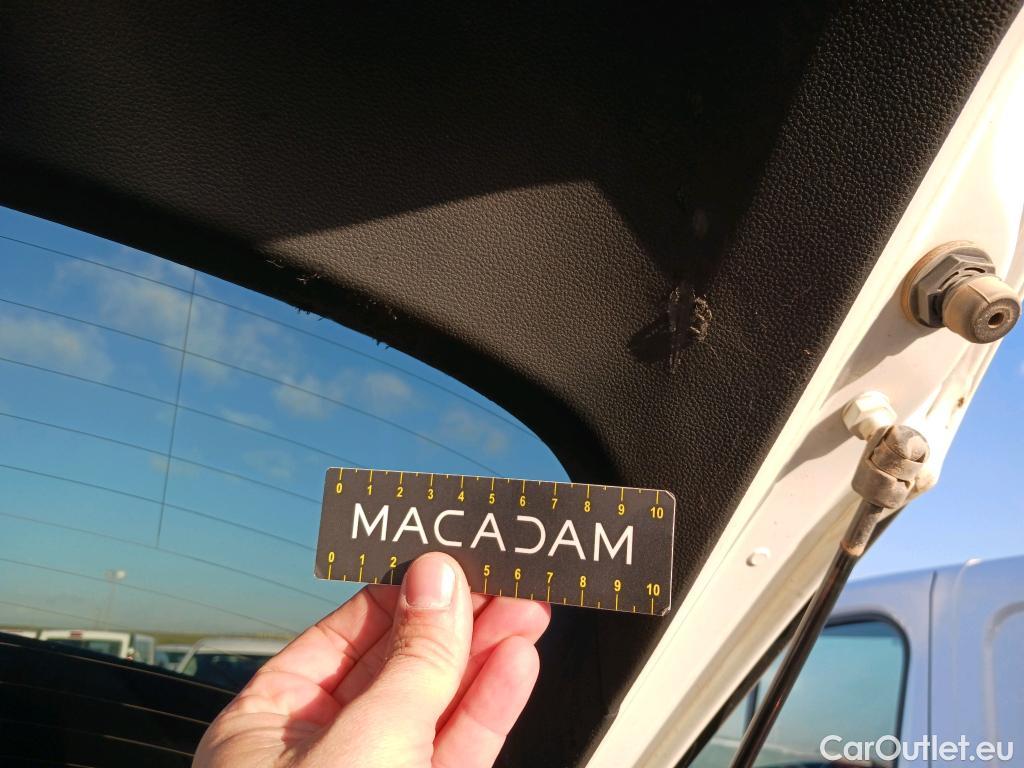  Volkswagen  T-ROC VOLKSWAGEN  / 2017 / 5P / todoterreno Advance 1.6 TDI 85kW (115CV) #16