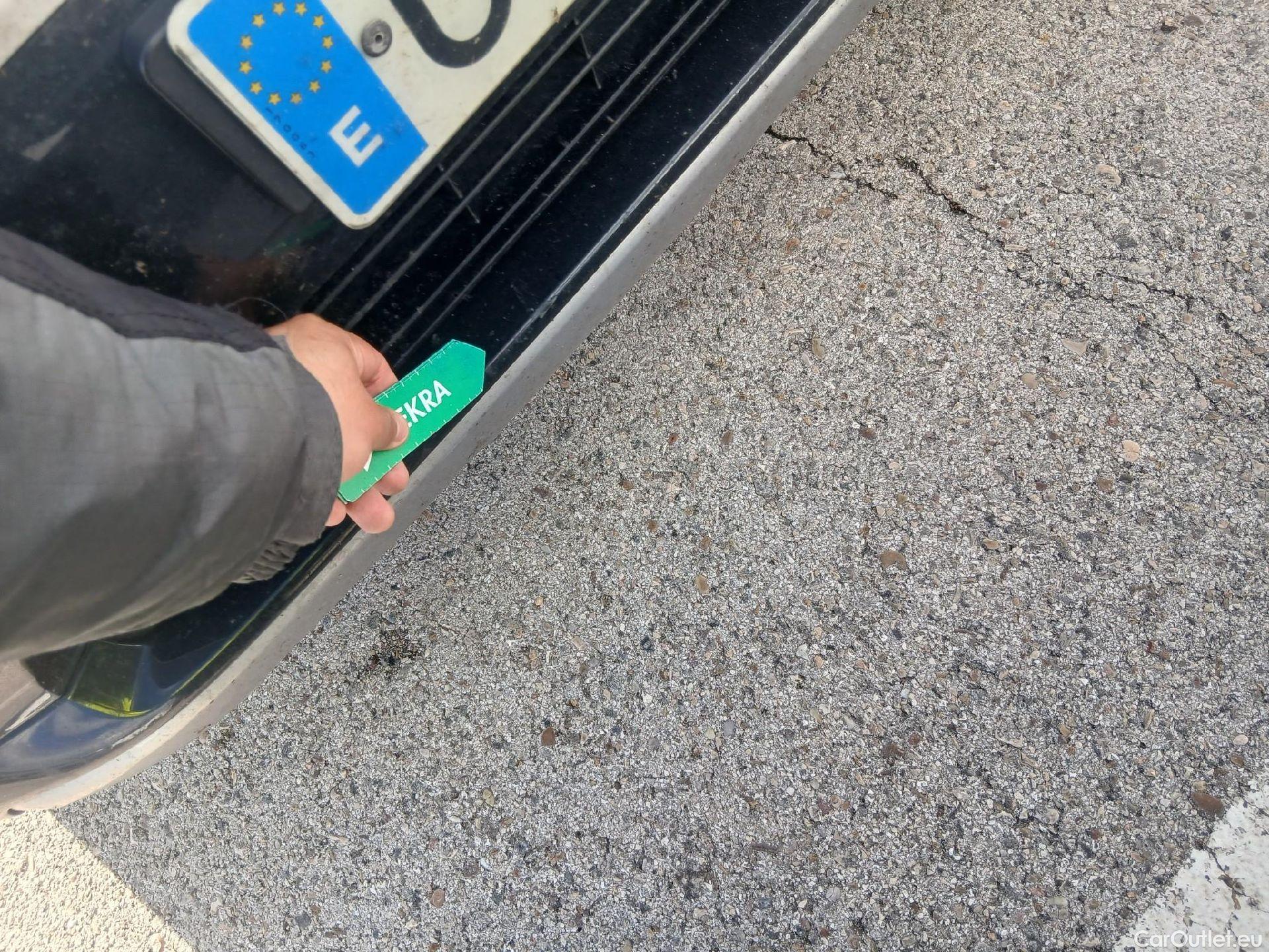  Toyota  RAV4 TOYOTA  / 2018 / 5P / todoterreno 2.5l 220H Style #10