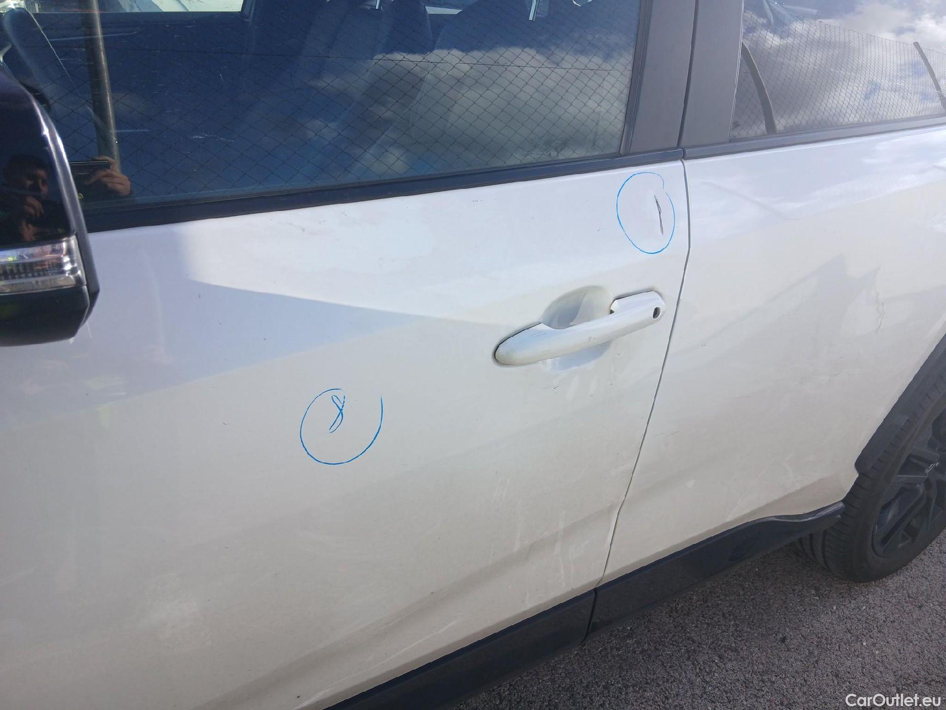  Toyota  RAV4 TOYOTA  / 2018 / 5P / todoterreno 2.5l 220H Style #20