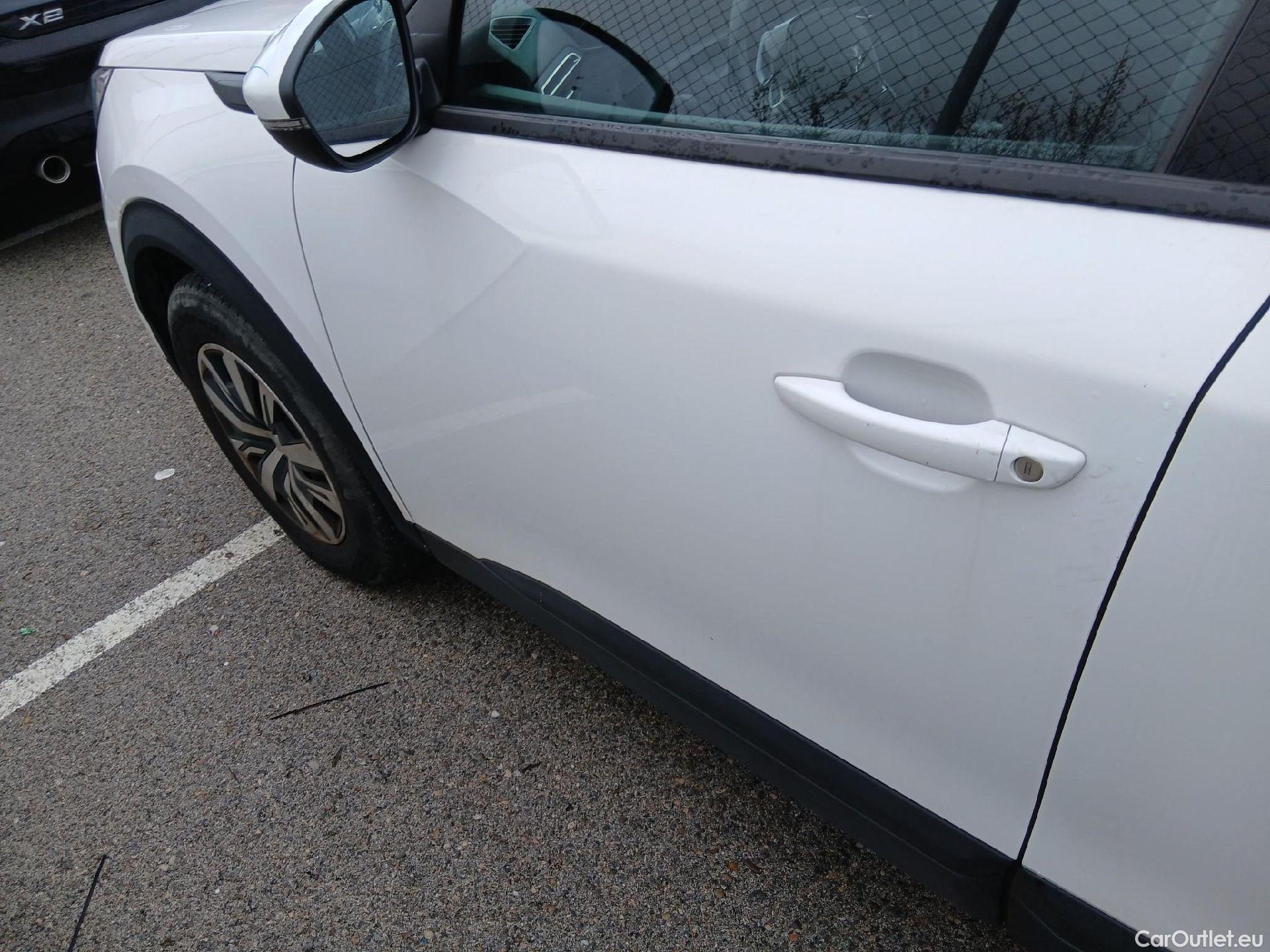  Peugeot  2008 PEUGEOT  / 2019 / 5P / todoterreno Active Puretech 100 S&S BVM6 #10