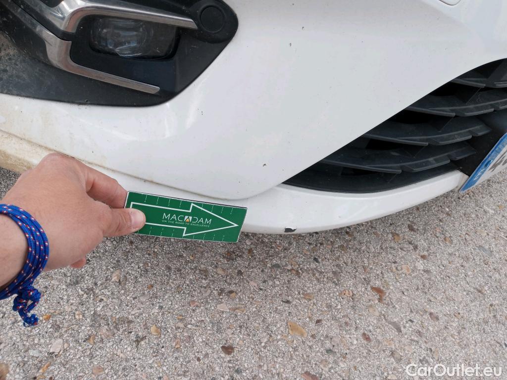  Renault  Clio RENAULT  / 2019 / 5P / berlina con portón Business TCe 74 kW (100CV) GLP #7