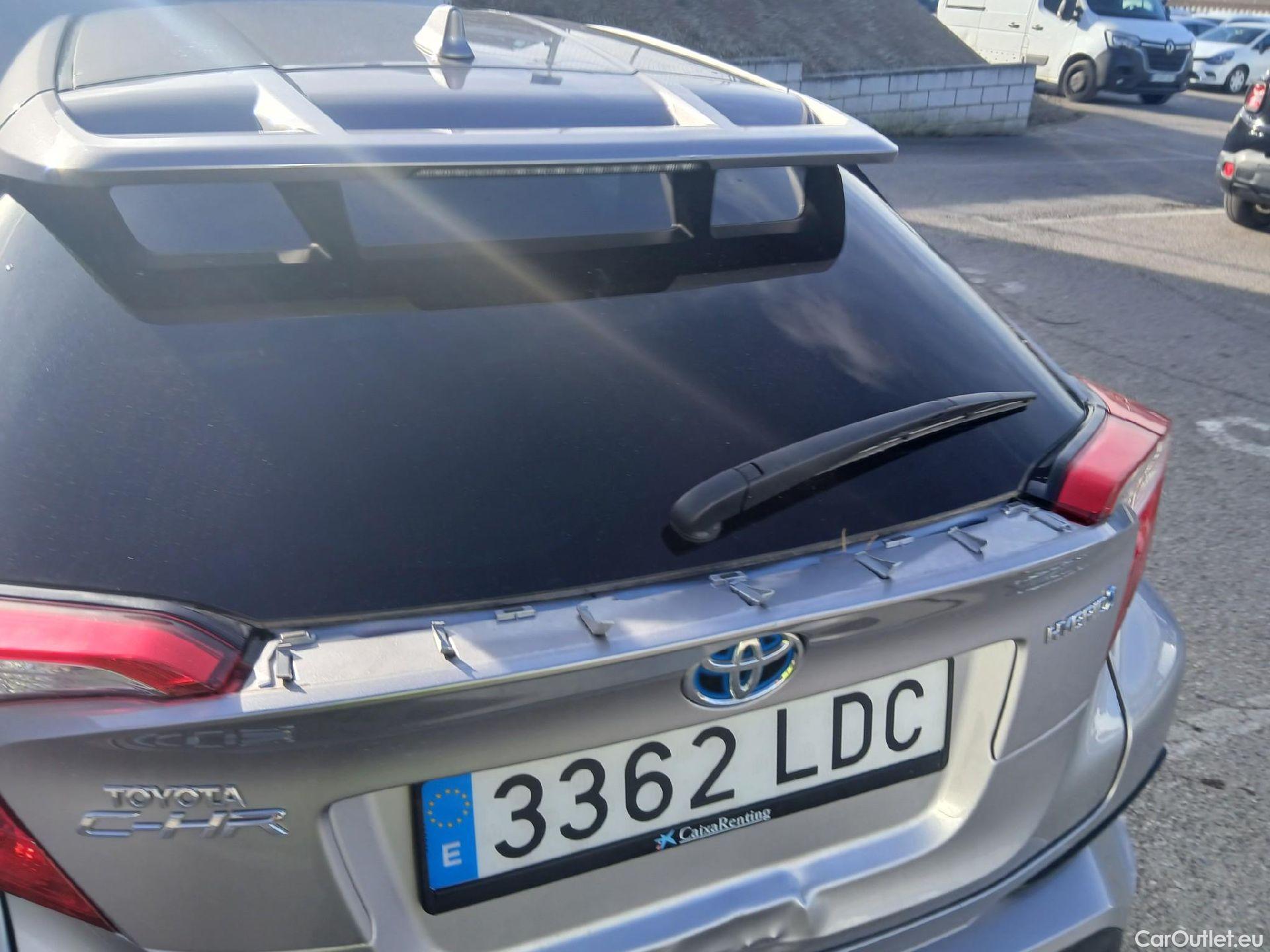  Toyota  C-HR TOYOTA  / 2016 / 5P / todoterreno 1.8 125H Advance (CX) #20