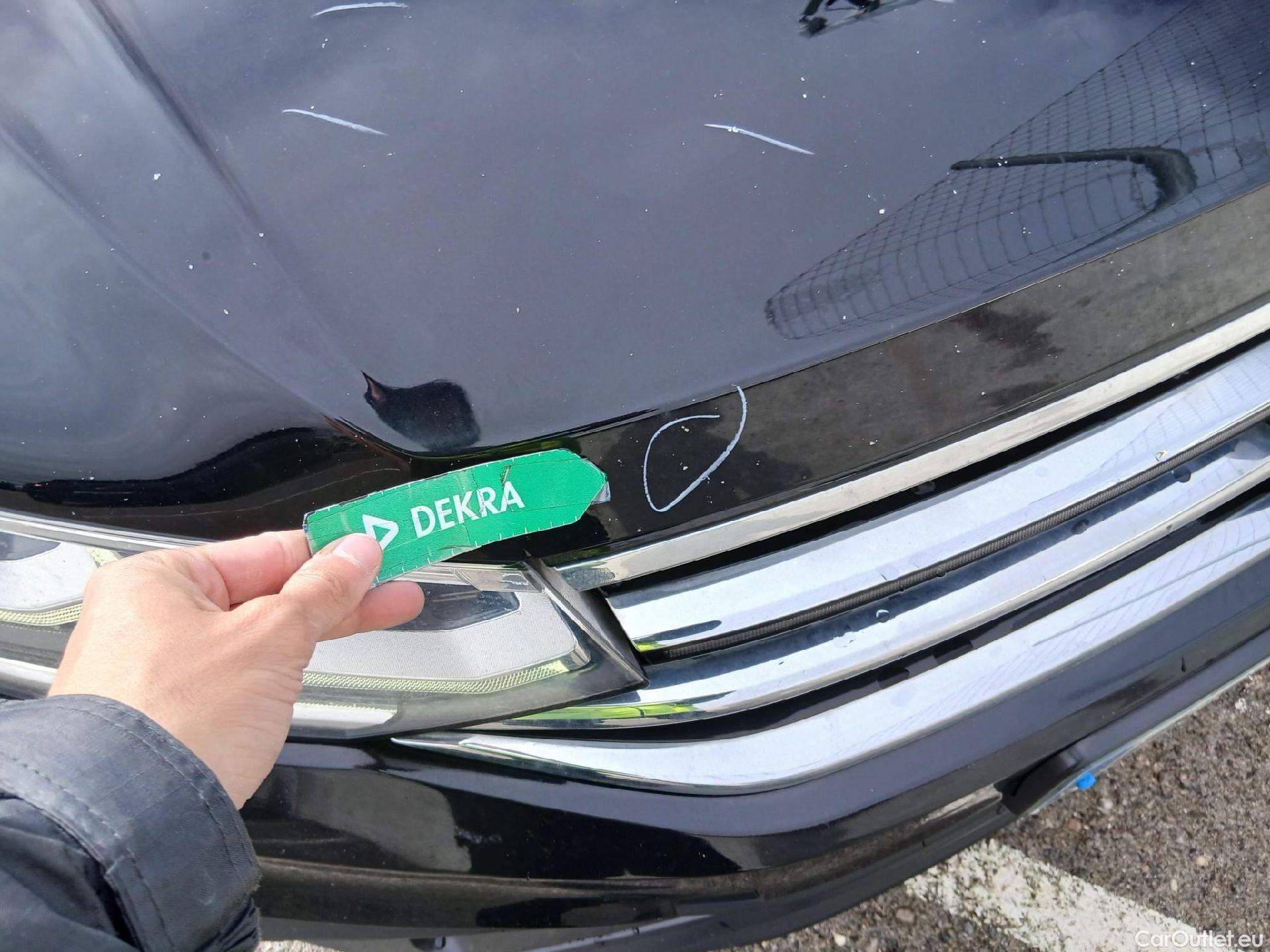  Volkswagen  Tiguan VOLKSWAGEN  Allspace / 2021 / 5P / todoterreno Life 2.0 TDI 110kW (150CV) DSG #1