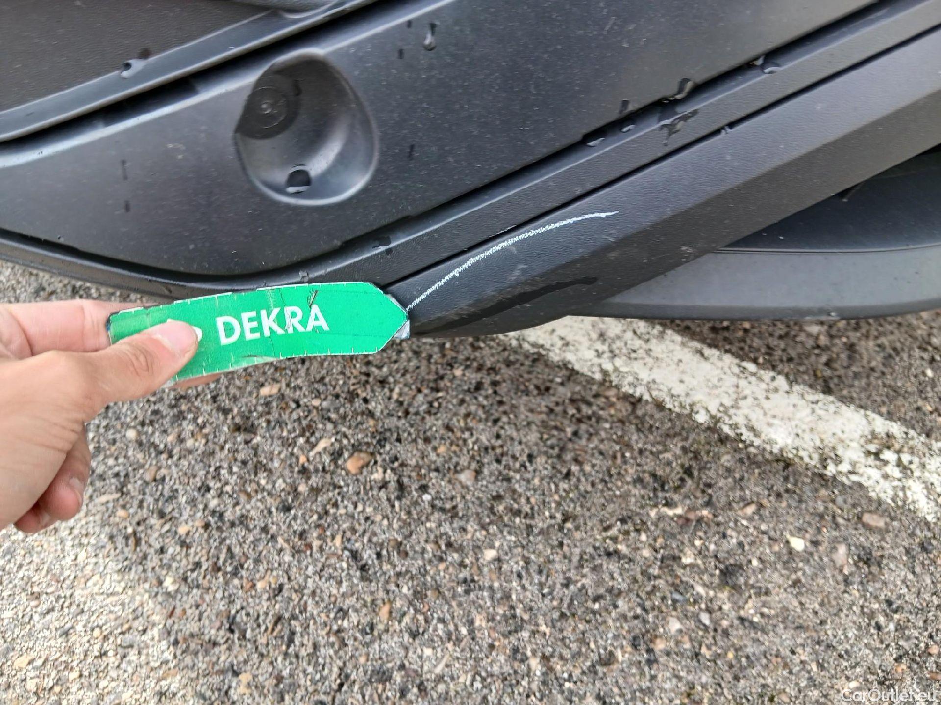  Volkswagen  Tiguan VOLKSWAGEN  Allspace / 2021 / 5P / todoterreno Life 2.0 TDI 110kW (150CV) DSG #8