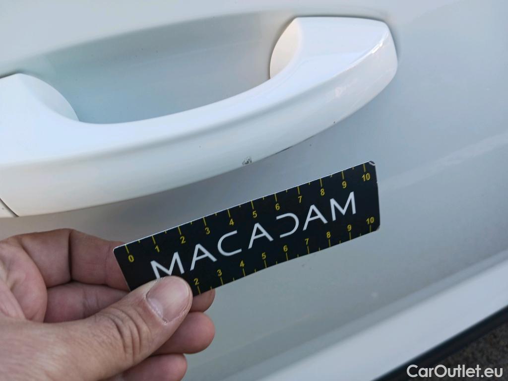  Volkswagen  T-ROC VOLKSWAGEN  / 2017 / 5P / todoterreno Advance 1.6 TDI 85kW (115CV) #26