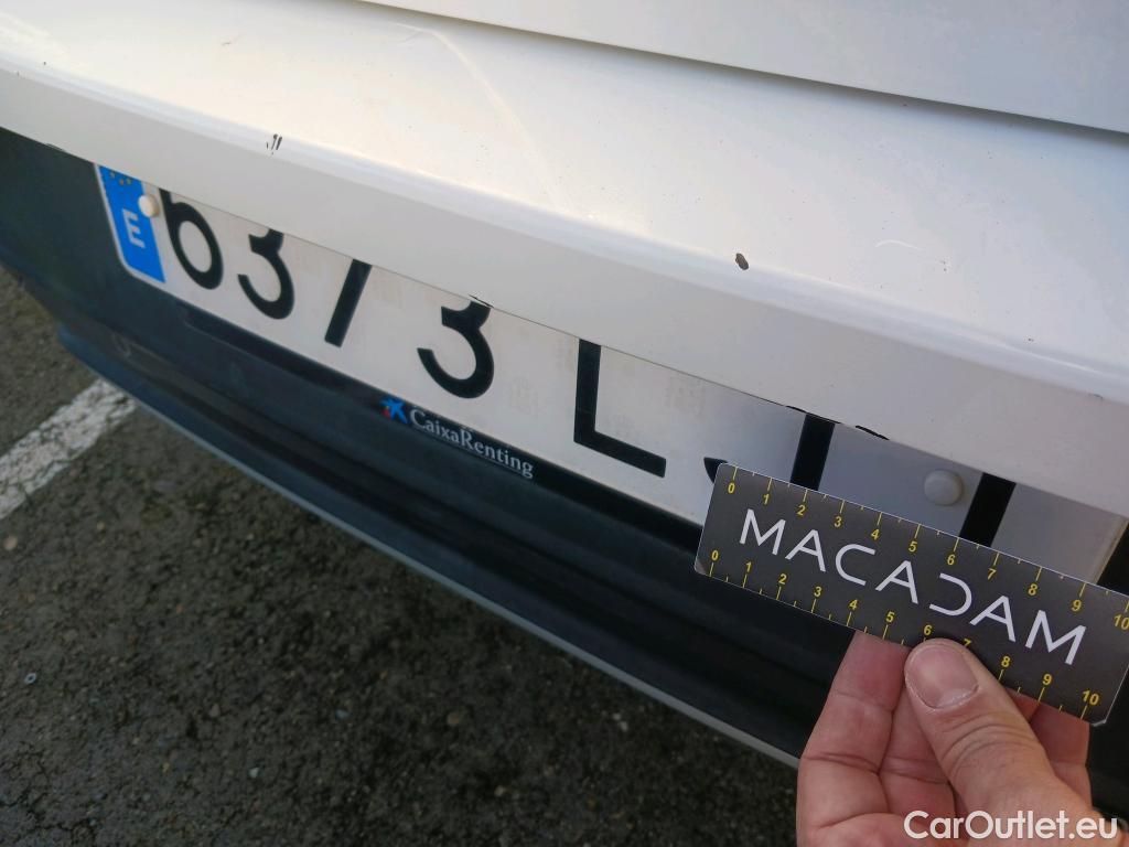  Volkswagen  T-ROC VOLKSWAGEN  / 2017 / 5P / todoterreno Advance 1.6 TDI 85kW (115CV) #22