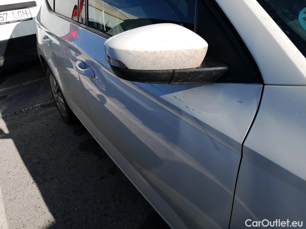  Skoda  Fabia SKODA  / 2018 / 5P / berlina con portón 1.0 TSI 81kW (110cv) Ambition Plus (CX) #9