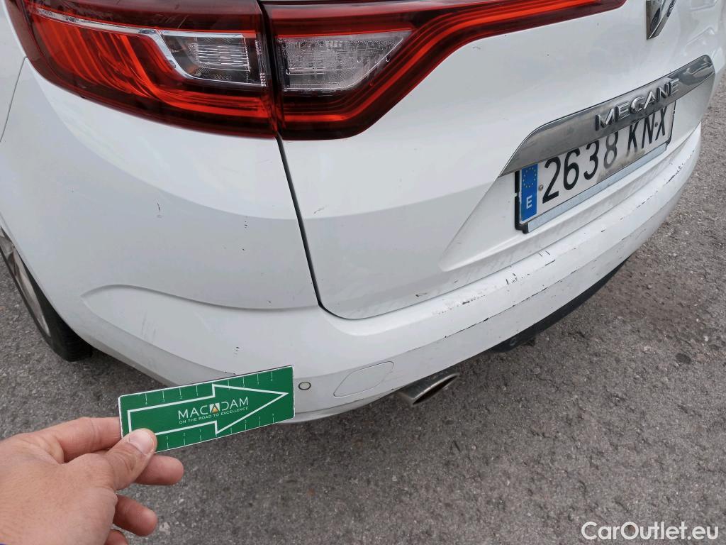  Renault  Megane RENAULT Mégane / 2015 / 5P / familiar Sp. Tourer Zen En. dCi 81kW (110CV) #41