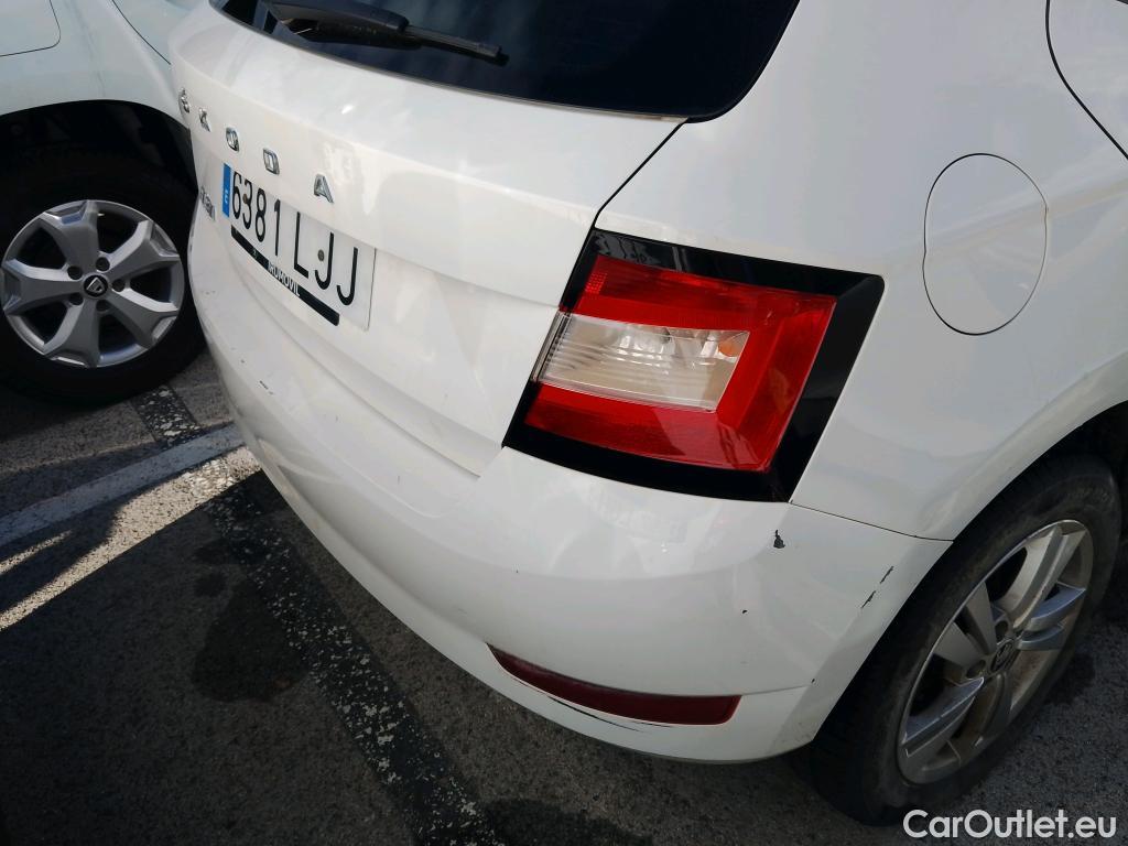  Skoda  Fabia SKODA  / 2018 / 5P / berlina con portón 1.0 TSI 81kW (110cv) Ambition Plus (CX) #30