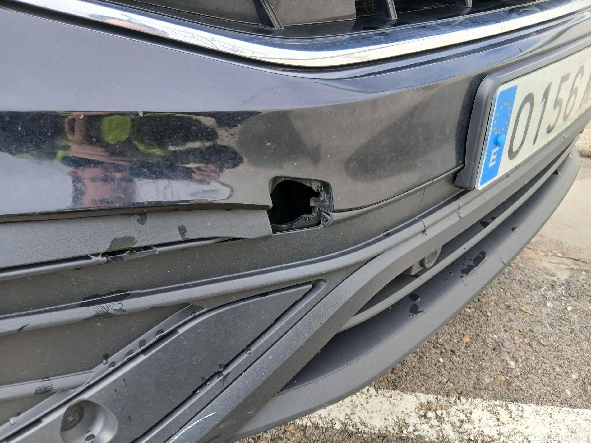  Volkswagen  Tiguan VOLKSWAGEN  Allspace / 2021 / 5P / todoterreno Life 2.0 TDI 110kW (150CV) DSG #10