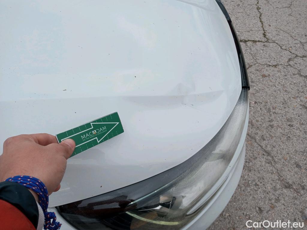  Renault  Megane RENAULT Mégane / 2015 / 5P / familiar Sp. Tourer Zen En. dCi 81kW (110CV) #8