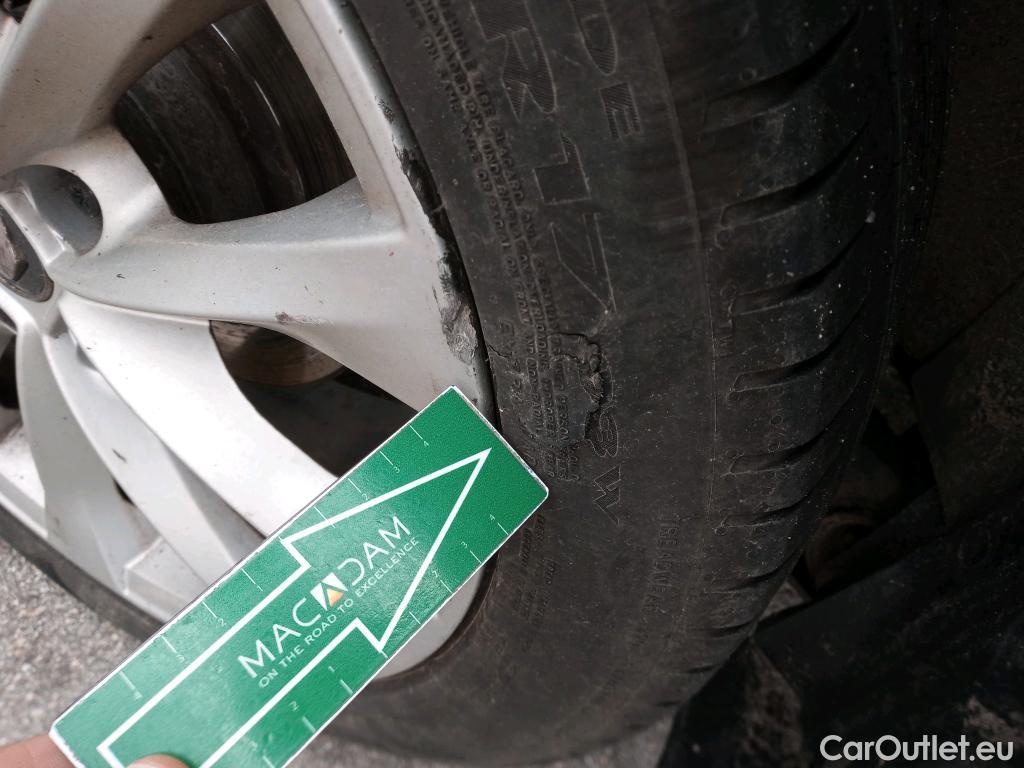  Renault  Megane RENAULT Mégane / 2015 / 5P / familiar Sp. Tourer Zen En. dCi 81kW (110CV) #10