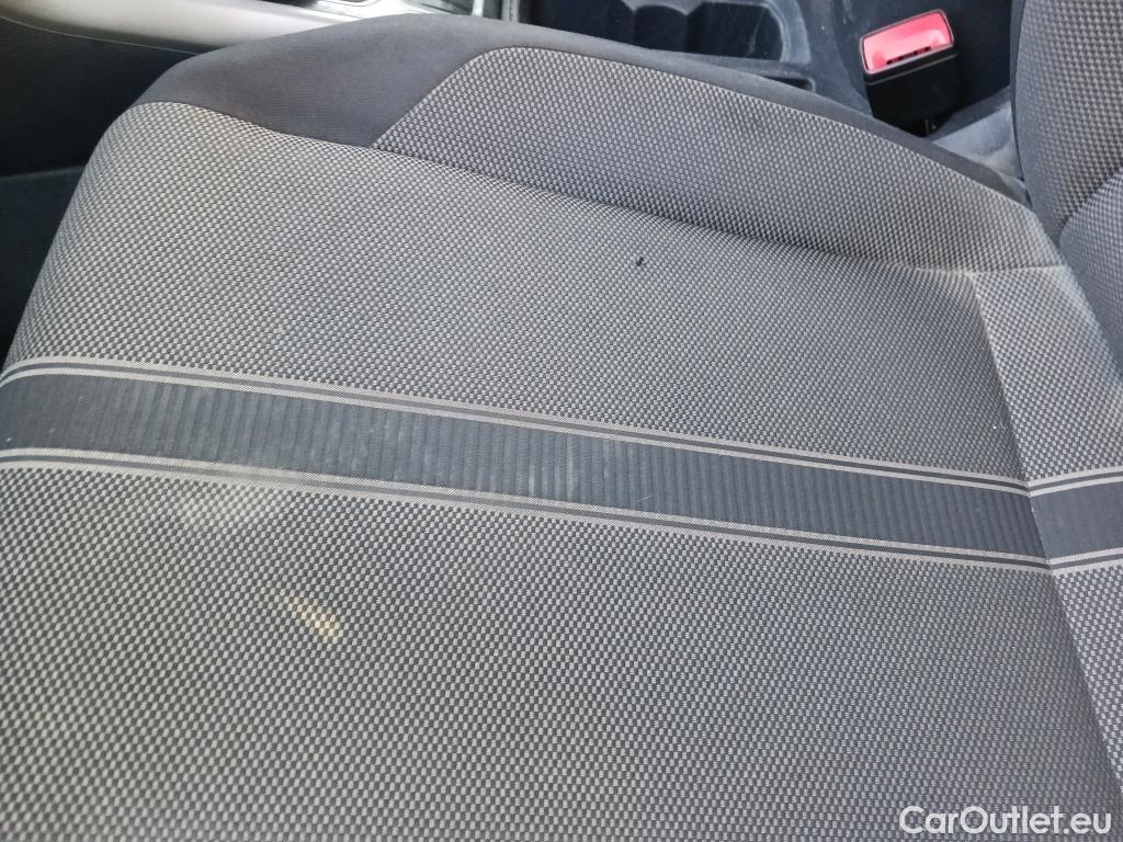  Volkswagen  T-ROC VOLKSWAGEN  / 2017 / 5P / todoterreno Advance 1.6 TDI 85kW (115CV) #1