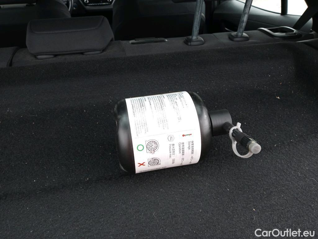  Toyota  Corolla TOYOTA  1.8 125H ACTIVE TECH E-CVT #15