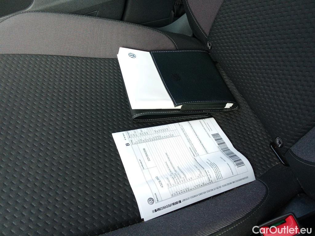  Volkswagen  Polo VOLKSWAGEN  / 2021 / 5P / berlina con portón Life 1.0 TSI 70kW (95CV) #5