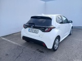  Toyota  Yaris TOYOTA  / 2020 / 5P / berlina con portón 1.5 120H Business Plus #2