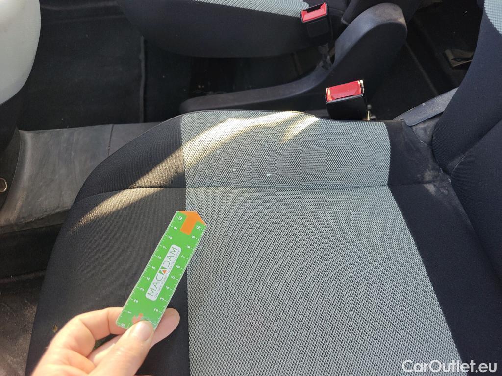  Citroen  Berlingo CITROEN  / 2018 / 5P / monovolumen compacto Talla M BlueHDi 100 S&S FEEL #26