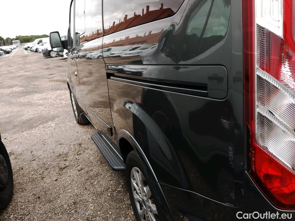  Ford  Tourneo FORD  Custom / 2012 / 5P / monovolumen 2.0 TDCI 96kW (130CV) L1 Titanium 17 #1