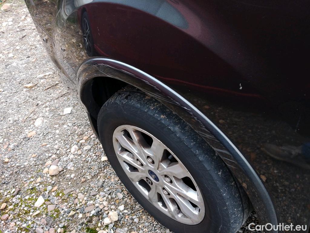  Ford  Tourneo FORD  Custom / 2012 / 5P / monovolumen 2.0 TDCI 96kW (130CV) L1 Titanium 17 #39