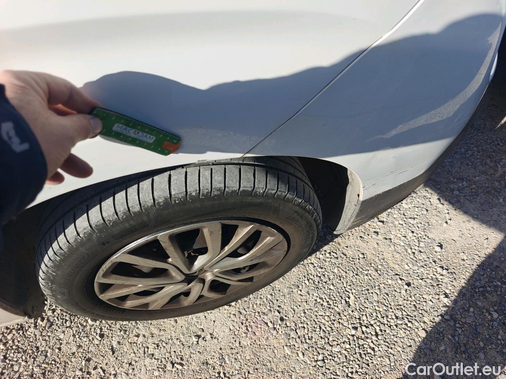  Citroen  Berlingo CITROEN  / 2018 / 5P / monovolumen compacto Talla M BlueHDi 100 S&S FEEL #45