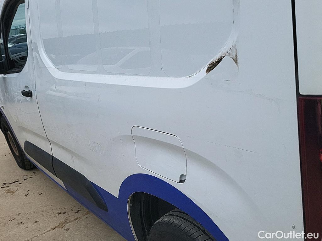  Citroen  Berlingo CITROEN  / 2018 / 3P / furgón derivado de turismo Talla M BlueHDi 100 CONTROL #3