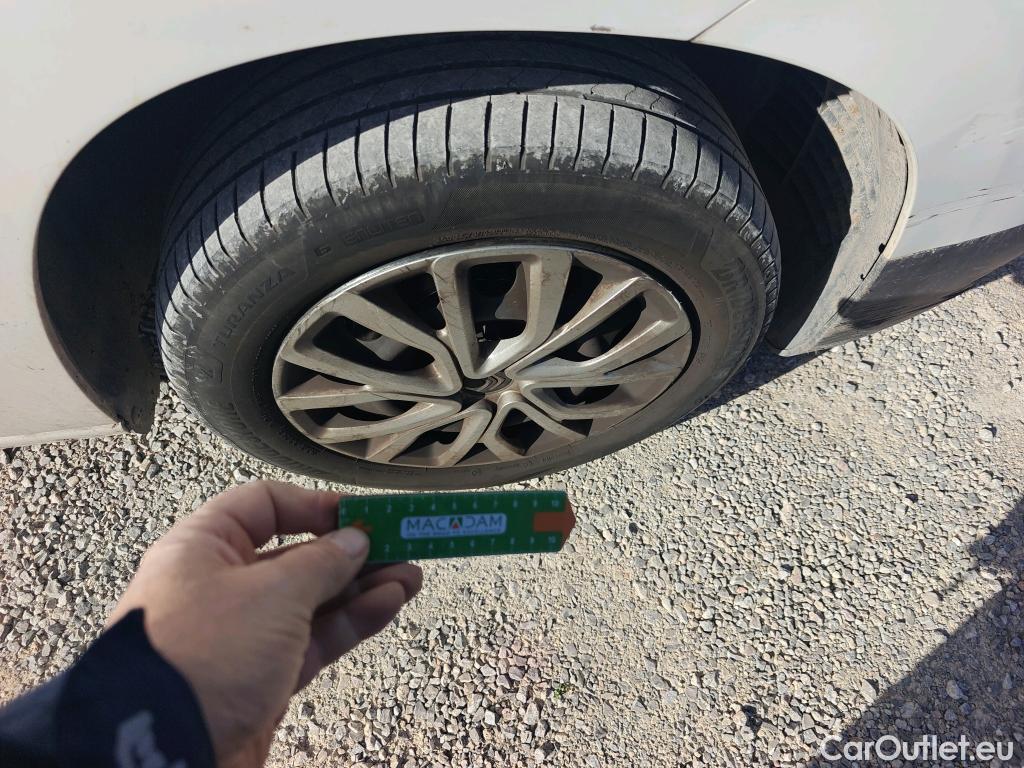  Citroen  Berlingo CITROEN  / 2018 / 5P / monovolumen compacto Talla M BlueHDi 100 S&S FEEL #36