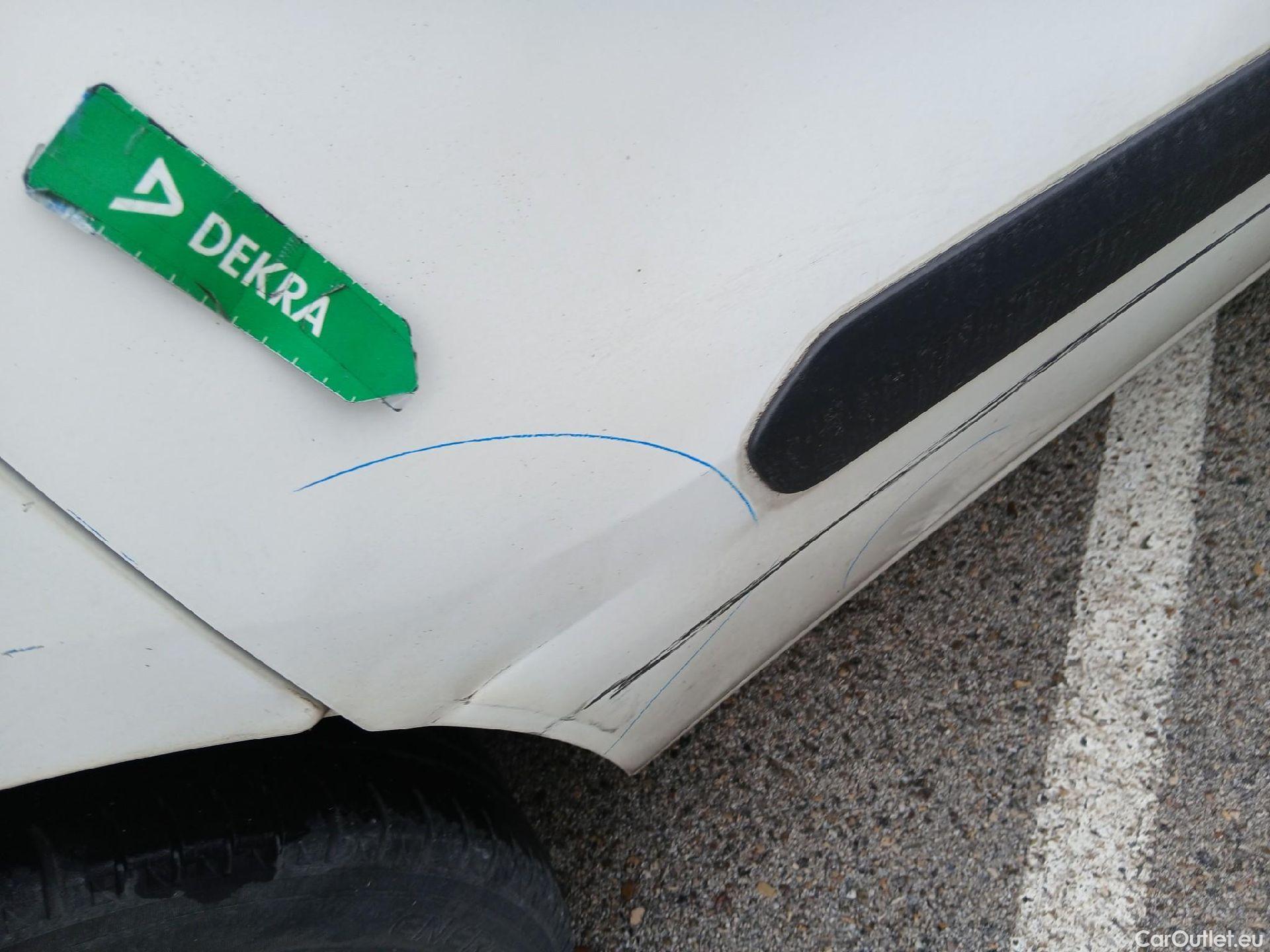  Opel  Combo OPEL  / 2012 / 3P / furgón derivado de turismo Cargo 1.3 CDTI 70kW (95CV) L1 H1 #30