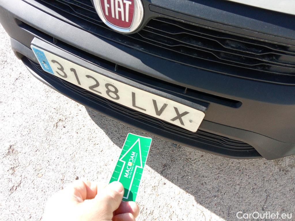  Fiat  Doblo FIAT Doblò Cargo/2015/4P/furgón derivado de turismo Cargo SX 1.6 Mjet 66kW (90CV) (AC) #27