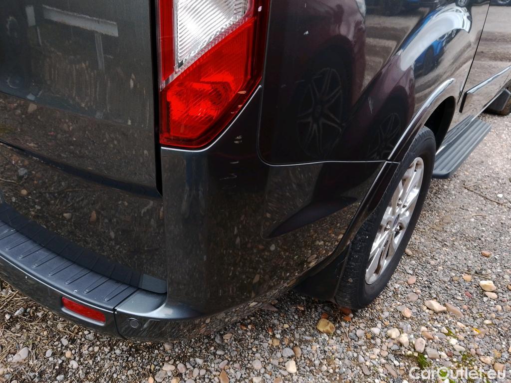  Ford  Tourneo FORD  Custom / 2012 / 5P / monovolumen 2.0 TDCI 96kW (130CV) L1 Titanium 17 #27