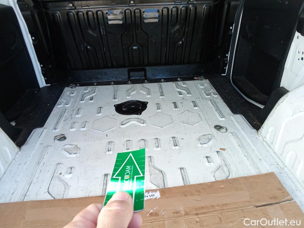  Fiat  Doblo FIAT Doblò Cargo/2015/4P/furgón derivado de turismo Cargo SX 1.6 Mjet 66kW (90CV) (AC) #5