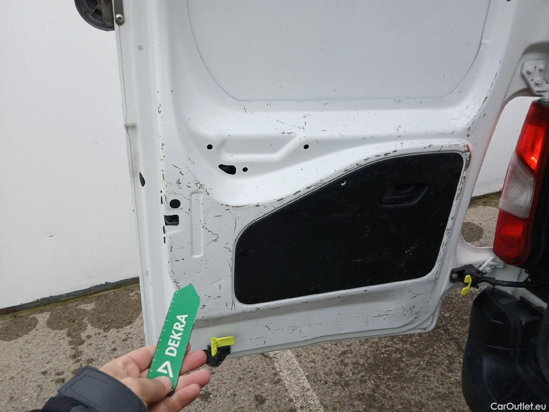  Peugeot  Partner PEUGEOT  / 2018 / 4P / furgón derivado de turismo Premium Standard 600kg BlueHDi 73kW (AC) #7