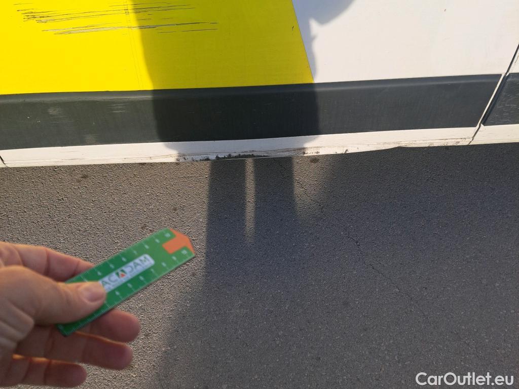  Opel  Movano  C HKa L2H2 3 5t Edition 140CV MT6 E6d #16