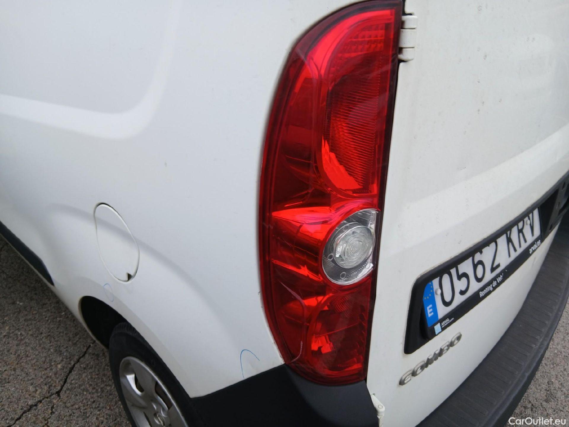  Opel  Combo OPEL  / 2012 / 3P / furgón derivado de turismo Cargo 1.3 CDTI 70kW (95CV) L1 H1 #17