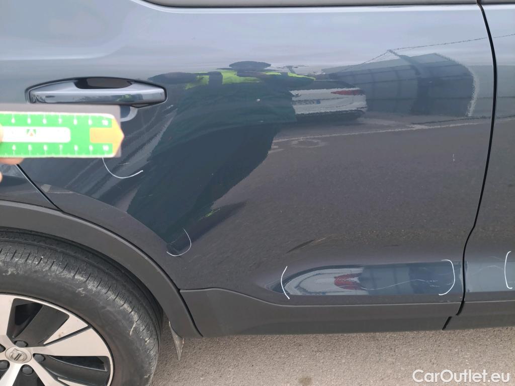  Volvo  XC 40 VOLVO XC40 / 2017 / 5P / todoterreno 1.5 T3 Momentum Pro Auto #24