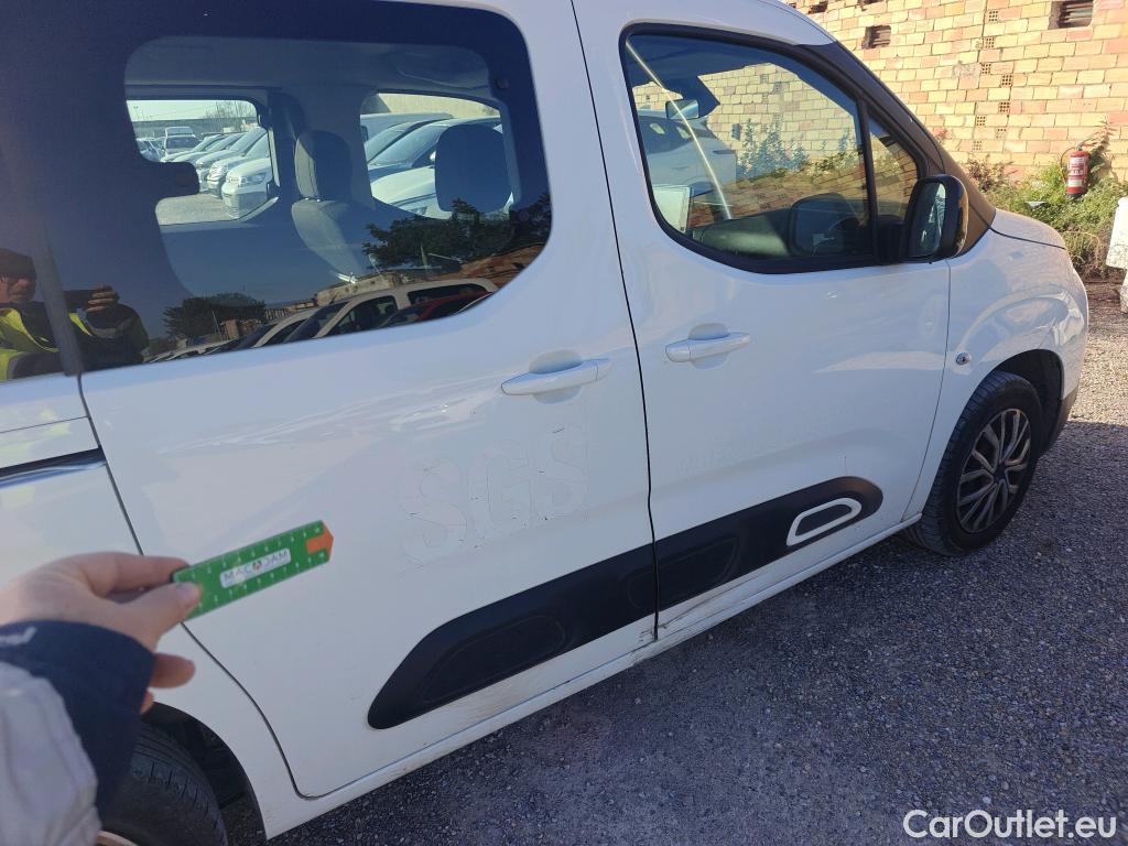  Citroen  Berlingo CITROEN  / 2018 / 5P / monovolumen compacto Talla M BlueHDi 100 S&S FEEL #34