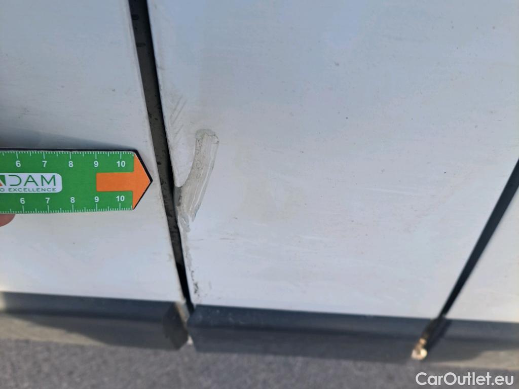  Opel  Movano  C HKa L2H2 3 5t Edition 140CV MT6 E6d #29