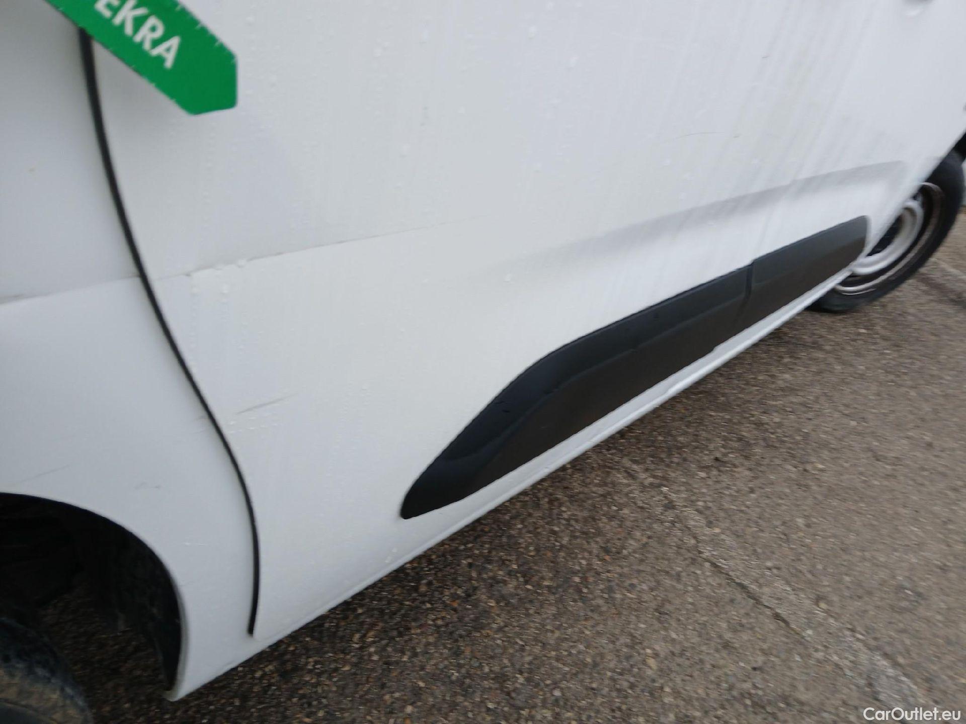  Peugeot  Partner PEUGEOT  / 2018 / 4P / furgón derivado de turismo Premium Standard 600kg BlueHDi 73kW (AC) #11