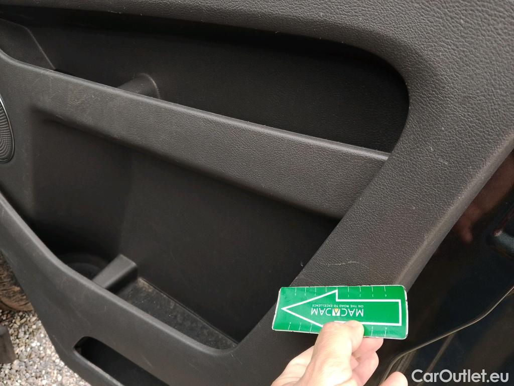  Ford  Tourneo FORD  Custom / 2012 / 5P / monovolumen 2.0 TDCI 96kW (130CV) L1 Titanium 17 #30