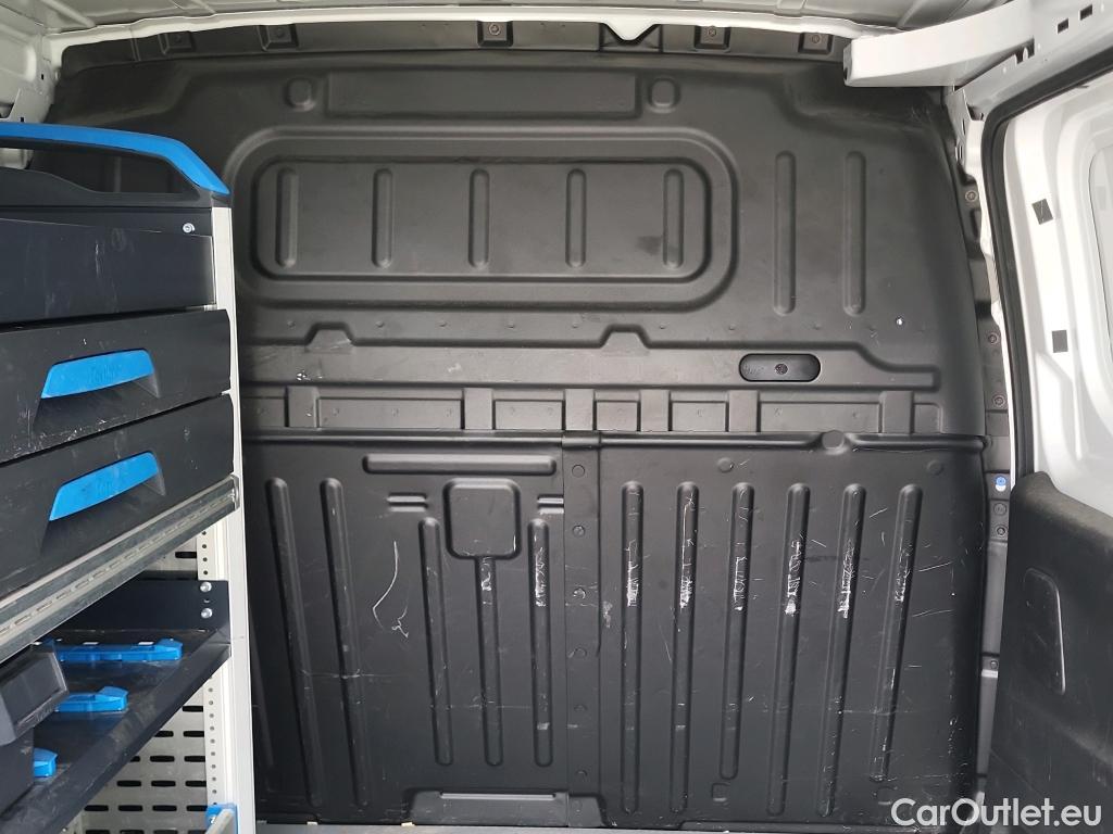  Citroen  Berlingo CITROEN  / 2018 / 3P / furgón derivado de turismo Talla M BlueHDi 100 CONTROL #13