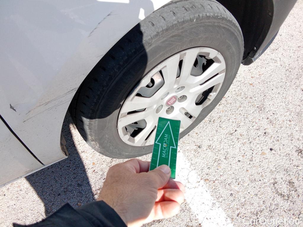  Fiat  Doblo FIAT Doblò Cargo/2015/4P/furgón derivado de turismo Cargo SX 1.6 Mjet 66kW (90CV) (AC) #23