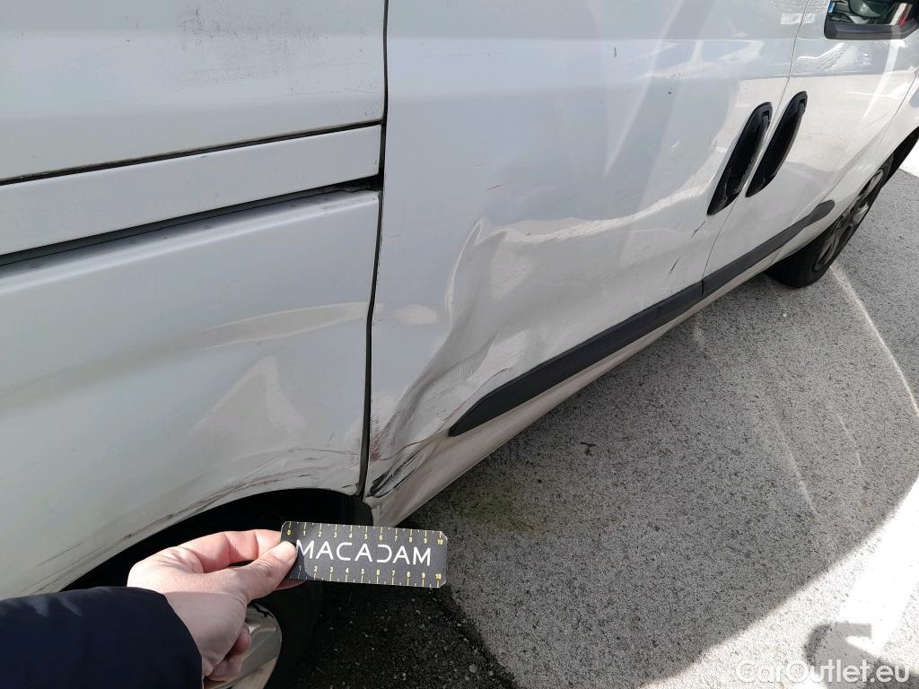  Opel  Combo OPEL  / 2012 / 3P / furgón derivado de turismo Cargo 1.3 CDTI 70kW (95CV) L1 H1 #1