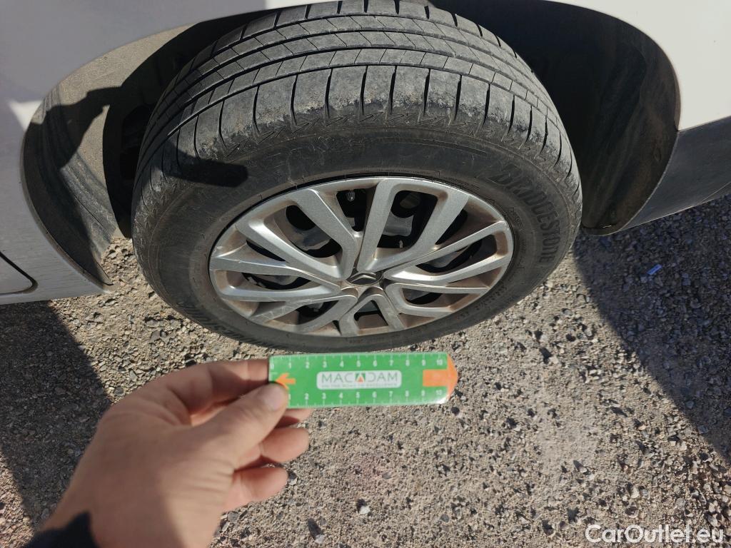  Citroen  Berlingo CITROEN  / 2018 / 5P / monovolumen compacto Talla M BlueHDi 100 S&S FEEL #43