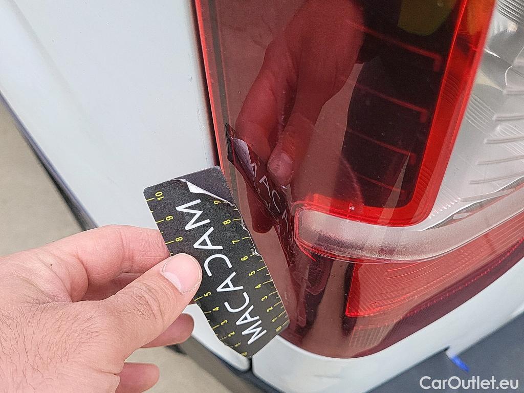  Citroen  Berlingo CITROEN  / 2018 / 3P / furgón derivado de turismo Talla M BlueHDi 100 CONTROL #32