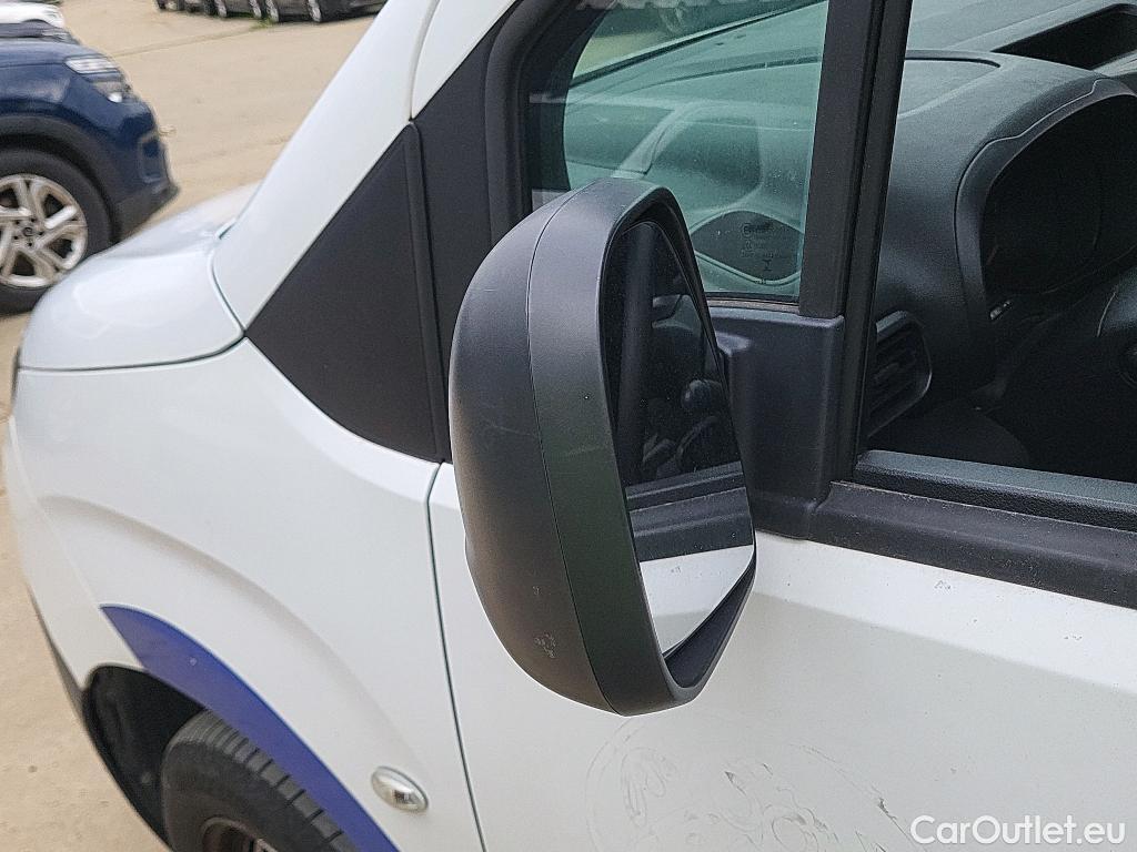  Citroen  Berlingo CITROEN  / 2018 / 3P / furgón derivado de turismo Talla M BlueHDi 100 CONTROL #29