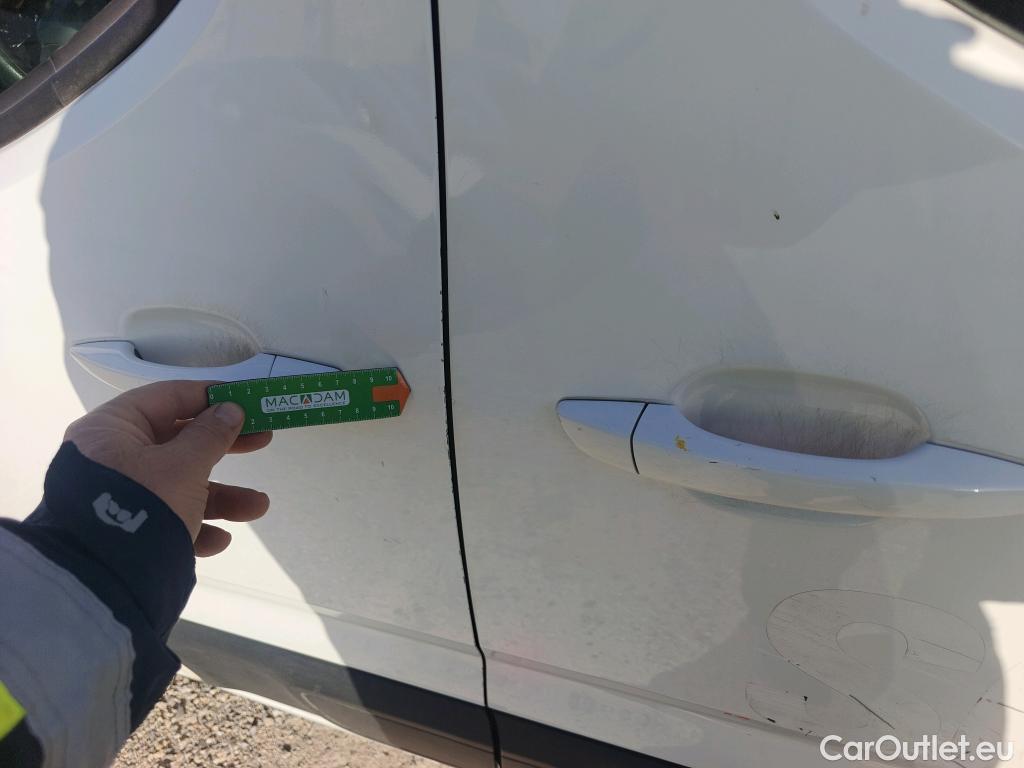  Citroen  Berlingo CITROEN  / 2018 / 5P / monovolumen compacto Talla M BlueHDi 100 S&S FEEL #28